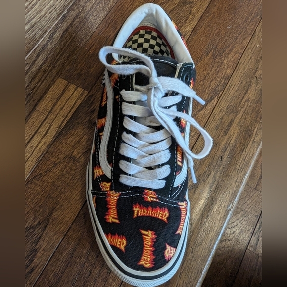 Vans x Thrasher limited edition old skool sneaker M Sz 8 W 10,  low top - Picture 6 of 16